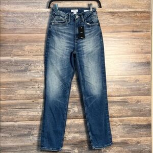 Forever 21 Curvy Straight High Rise Medium Denim Jeans NWT